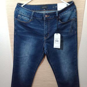 TAHARI skinny jeans
